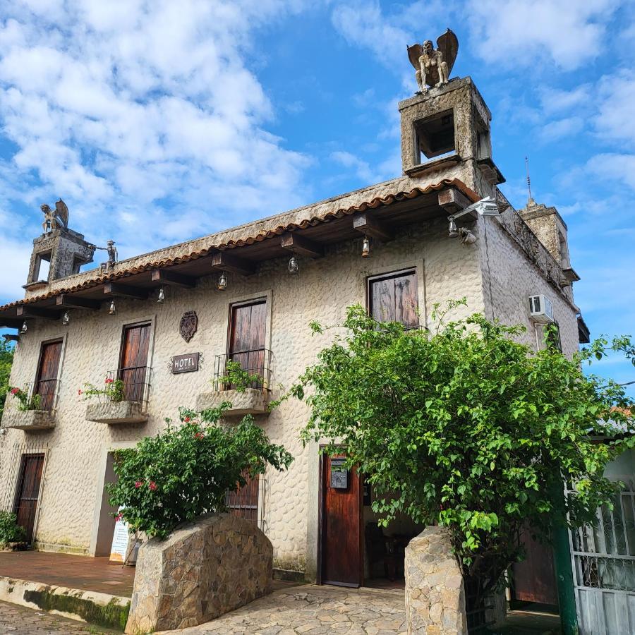 Hostal casa de las gargolas Amapala Exterior foto